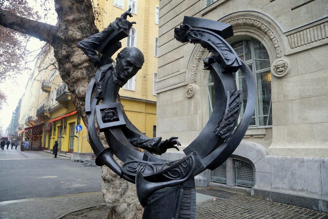 solti-sculpture-budapest
